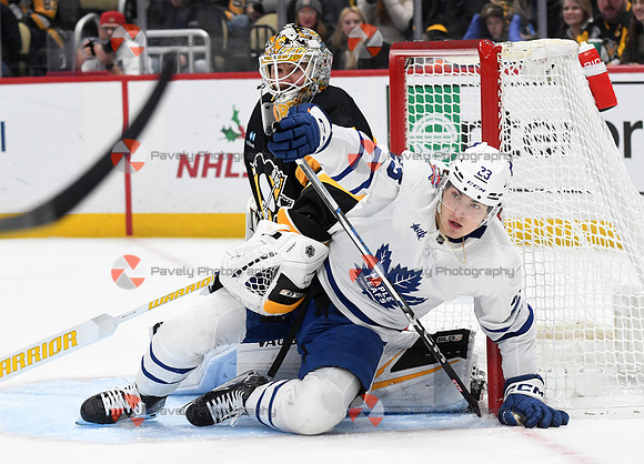 NHL: Toronto Maple Leafs at Pittsburgh Penguins
