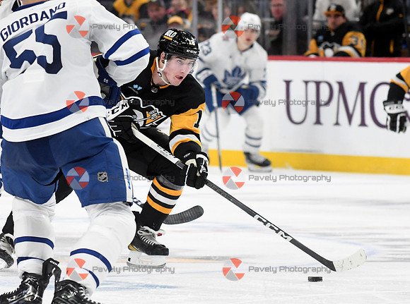 NHL: Toronto Maple Leafs at Pittsburgh Penguins