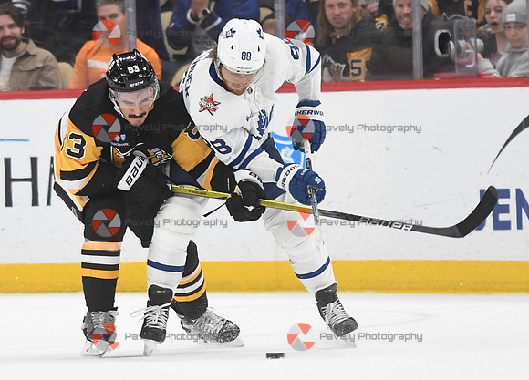 NHL: Toronto Maple Leafs at Pittsburgh Penguins