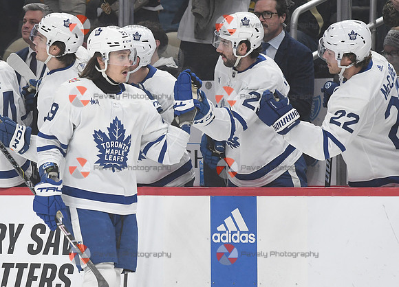 NHL: Toronto Maple Leafs at Pittsburgh Penguins