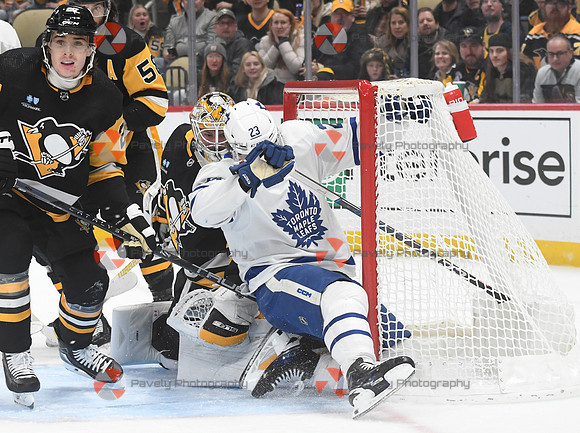 NHL: Toronto Maple Leafs at Pittsburgh Penguins