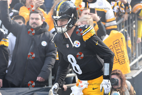 NFL: Arizona Cardinals at Pittsburgh Steelers