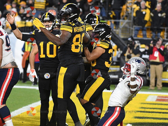 NFL: New England Patriots at Pittsburgh Steelers