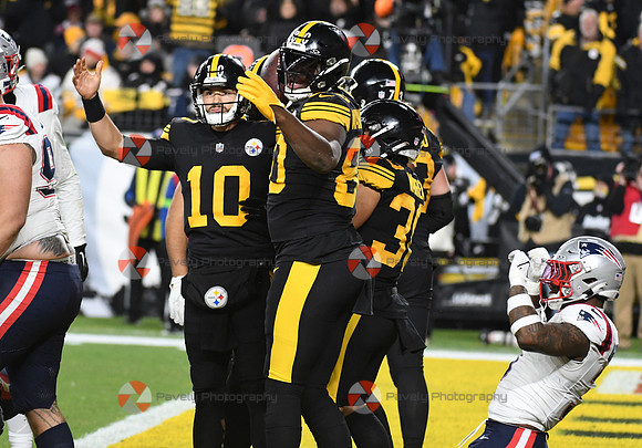 NFL: New England Patriots at Pittsburgh Steelers