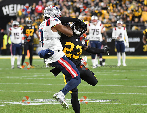 NFL: New England Patriots at Pittsburgh Steelers