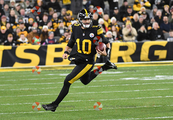 NFL: New England Patriots at Pittsburgh Steelers