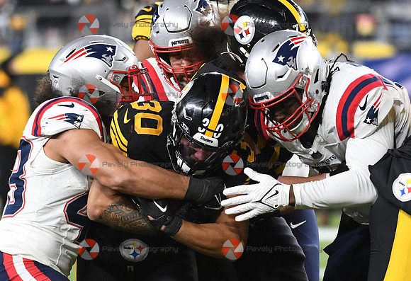 NFL: New England Patriots at Pittsburgh Steelers