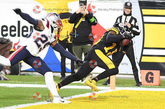 NFL: New England Patriots at Pittsburgh Steelers