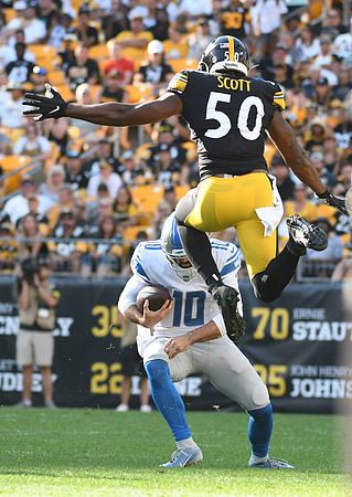 NFL: Detroit Lions at Pittsburgh Steelers