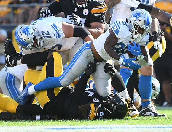 NFL: Detroit Lions at Pittsburgh Steelers